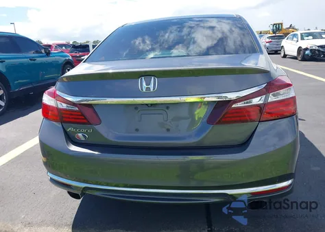 2016 Honda Accord Sport z USA, uszkodzony, nr VIN 1HGCR2F59GA071463